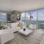 hotels near bayfront park miami featured image