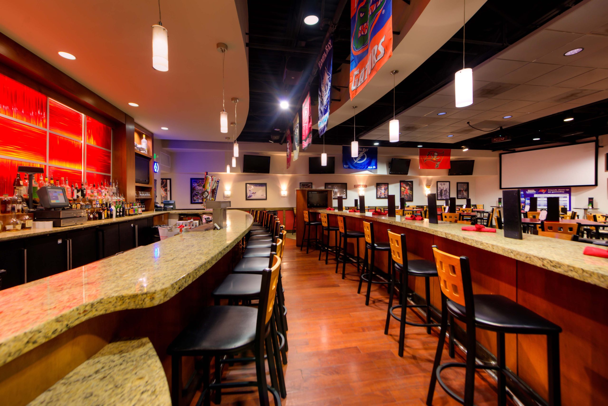 sports bars in tampa fl featured image