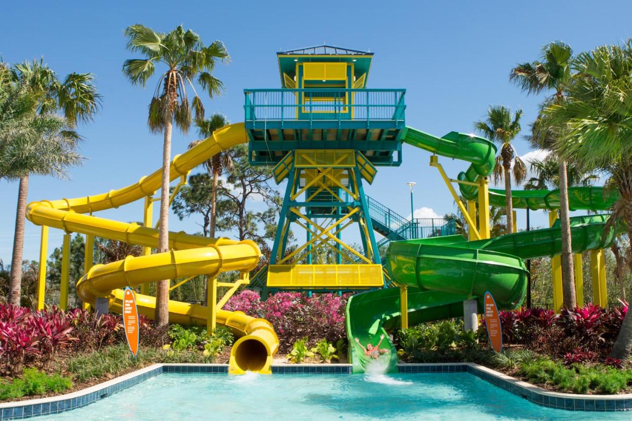 tampa hotels with water slides and lazy river featured image
