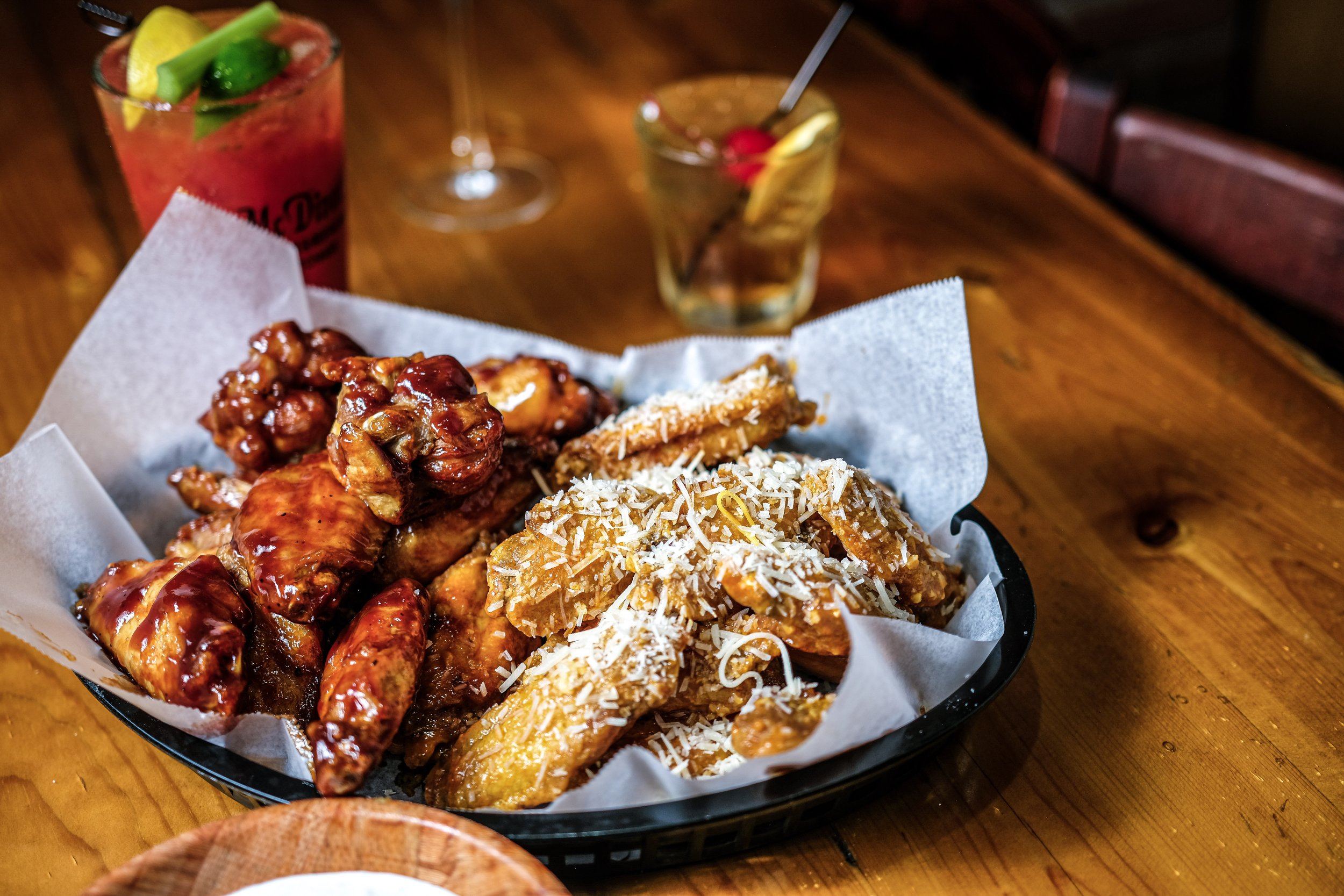 wings restaurants in tampa fl featured image