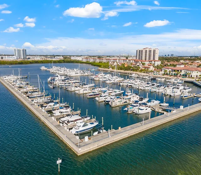 yacht clubs in tampa fl featured image